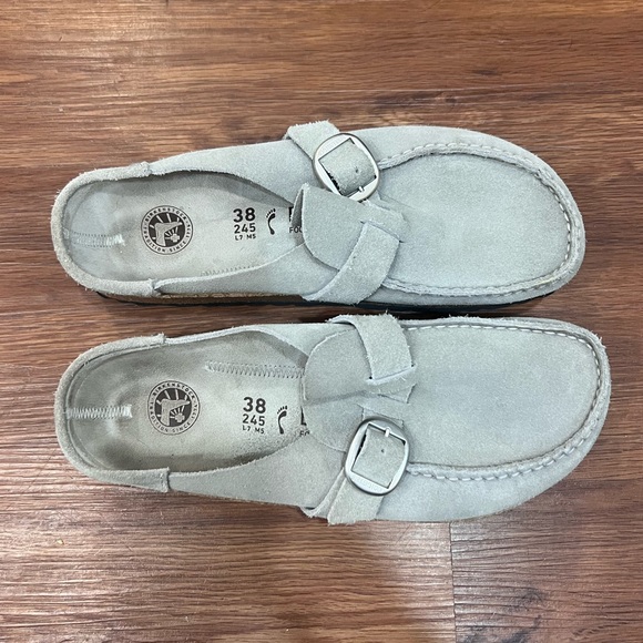 Birkenstock Clogs - Picture 2 of 4